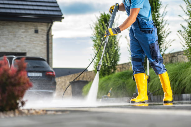 Best Roof Power Washing Services  in Syracuse, NY